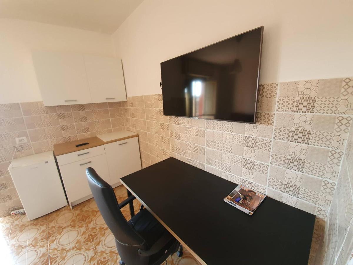 Апартаменты Casa Palazzine Ovest In Centro Citta Санта-Мария-Капуа-Ветере Экстерьер фото