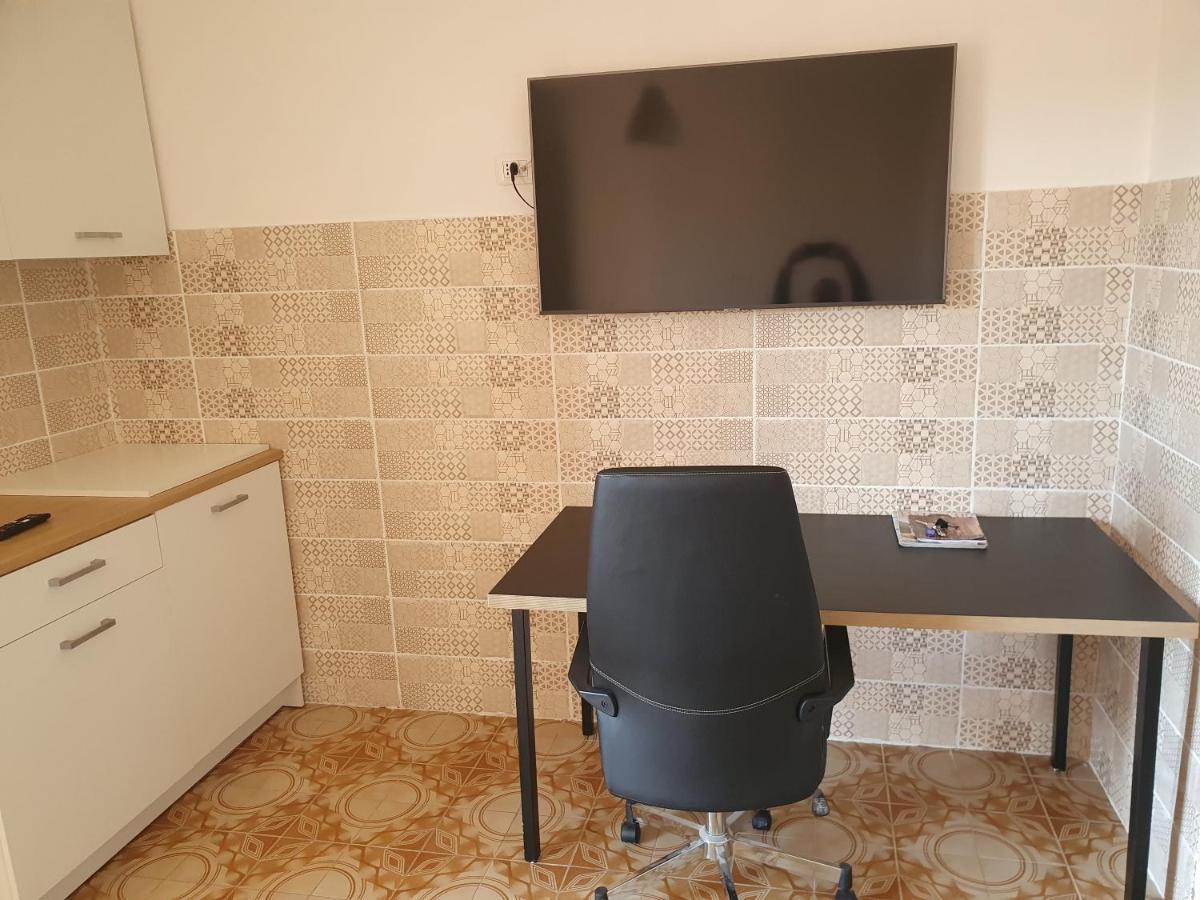 Апартаменты Casa Palazzine Ovest In Centro Citta Санта-Мария-Капуа-Ветере Экстерьер фото